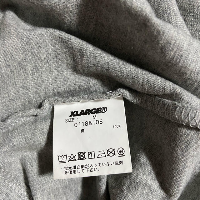 XLARGE(エクストララージ)のXLARGE  Tシャツ　 Mサイズ　グレー メンズのトップス(Tシャツ/カットソー(半袖/袖なし))の商品写真