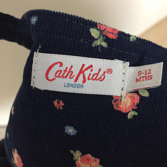 Cath Kidston(キャスキッドソン)のコーデュロイオーバーオールワンピース キッズ/ベビー/マタニティのベビー服(~85cm)(ワンピース)の商品写真