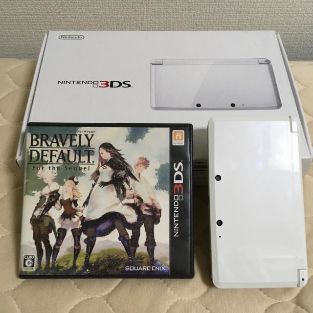 3DS 本体　+ ブレイブリーデフォルト セット