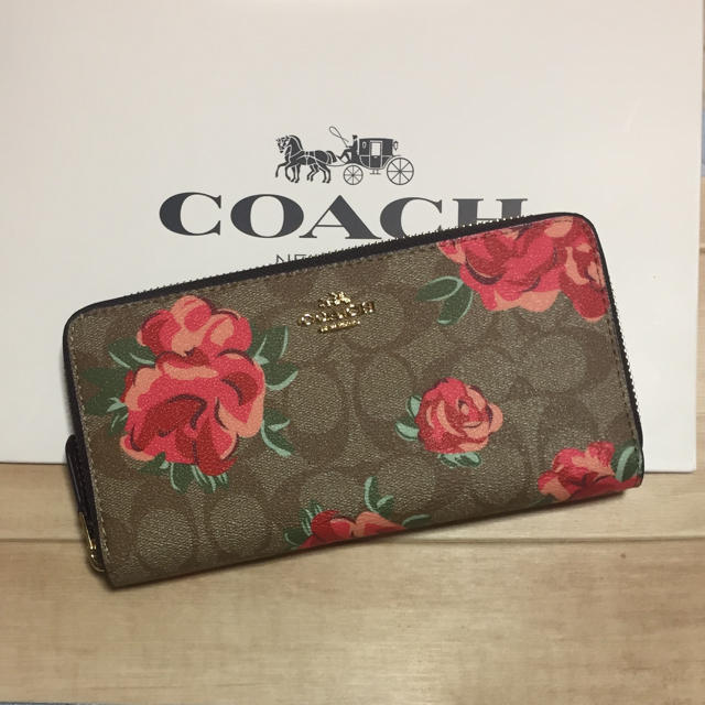 COACH(コーチ)の新品 [COACH コーチ] 長財布 赤い花 花柄 レディースのファッション小物(財布)の商品写真