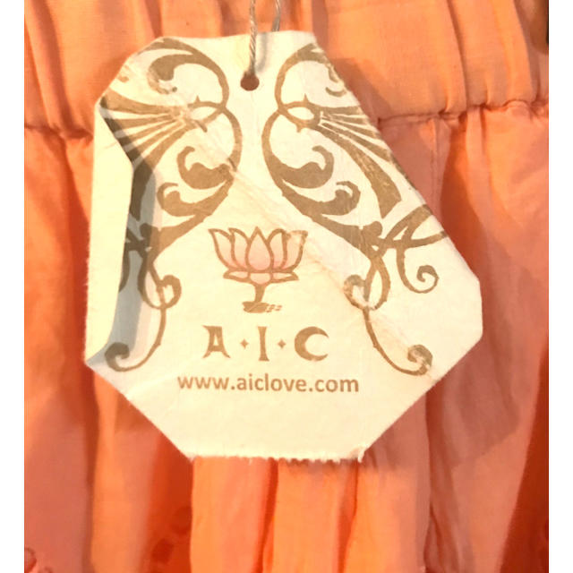A・I・C(エーアイシー)の新品　刺繍スカート レディースのスカート(ひざ丈スカート)の商品写真