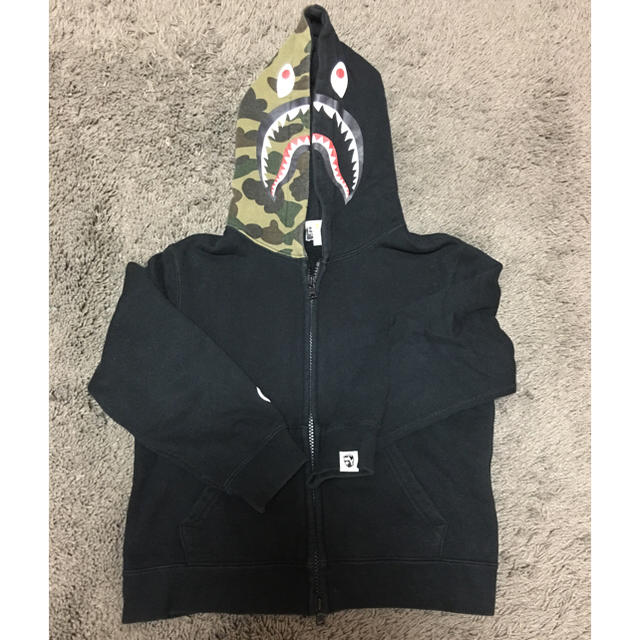 【破格値下げ】 A BATHING APE - ひな BAPE KID'S シャークパーカー ジャケット/上着 【破格値下げ】 A BATHING APE - ひな BAPE KID'S シャークパーカー ジャケット/上着