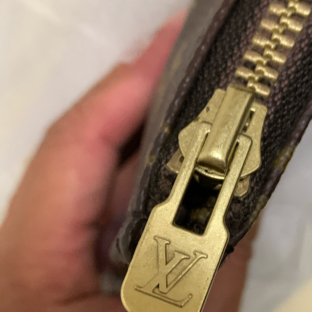 LOUIS VUITTON(ルイヴィトン)のLOUIS VUITTON クラッチバック　M53456 値下げ メンズのバッグ(セカンドバッグ/クラッチバッグ)の商品写真