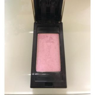 イヴサンローランボーテ(Yves Saint Laurent Beaute)のイヴ・サンローラン クチュールモノアイシャドウ 01(アイシャドウ)