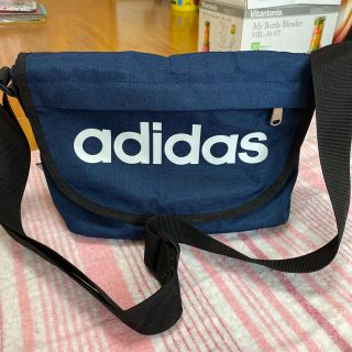 アディダス(adidas)のadidas ショルダーバッグ(ショルダーバッグ)