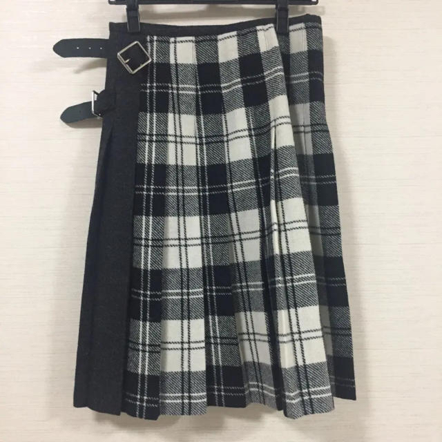 UNITED ARROWS(ユナイテッドアローズ)のユナイテッドアローズ　オニール　巻きスカート レディースのスカート(ひざ丈スカート)の商品写真