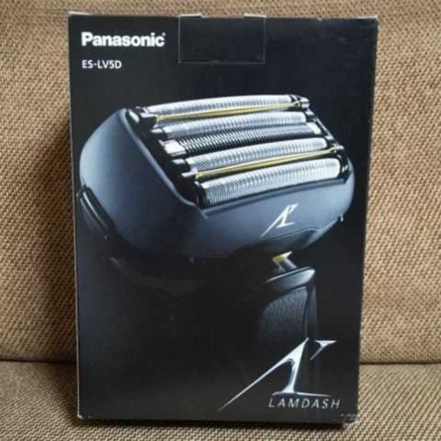 Panasonic(パナソニック)の【新品】Panasonic ラムダッシュ ES-LV5D  黒 スマホ/家電/カメラの美容/健康(メンズシェーバー)の商品写真