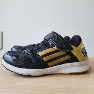 アディダス(adidas)のアディダス　スニーカー　18.0cm(スニーカー)