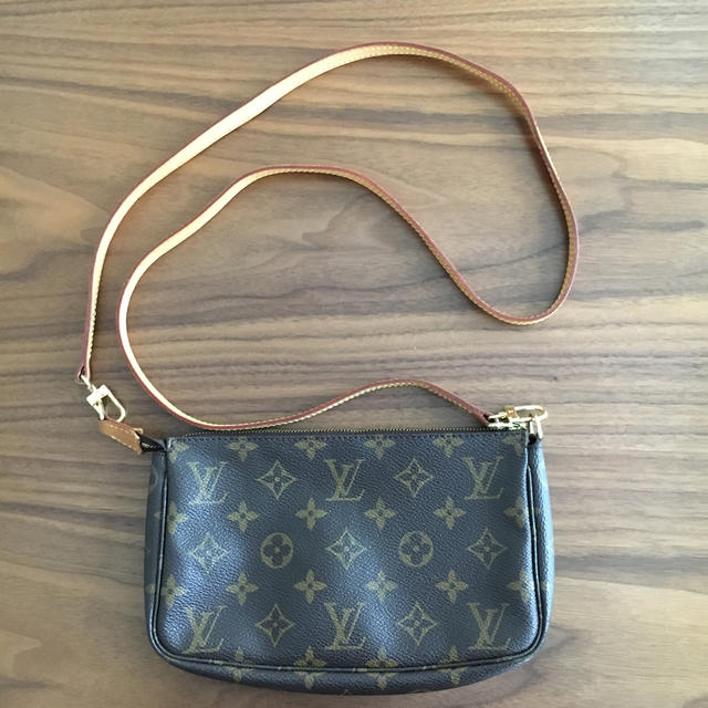 LOUIS VUITTON(ルイヴィトン)の【ゆめさん専用】ルイヴィトン アクセソワール  レディースのバッグ(ショルダーバッグ)の商品写真