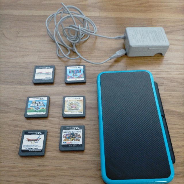 ニンテンドー2DS LL とソフト3本とケース