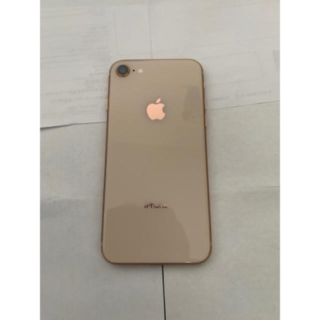 iPhone8 64GB Gold SIMロック解除品