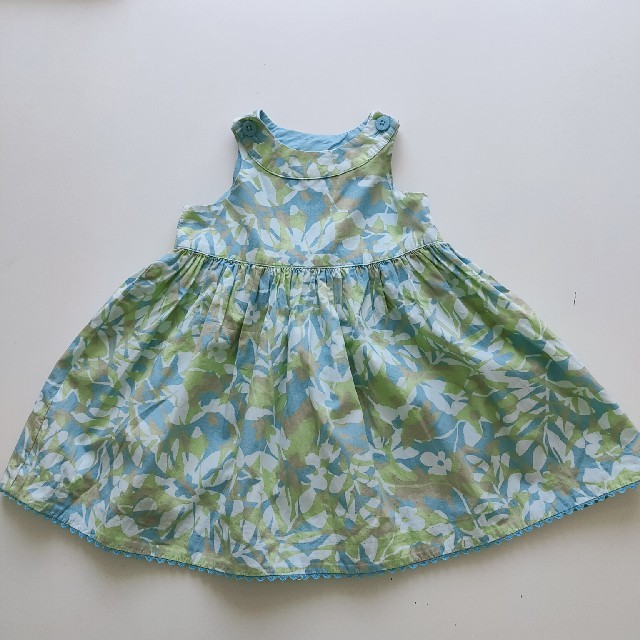 babyGAP(ベビーギャップ)のGAP baby 80cm ボタニカル柄ワンピース キッズ/ベビー/マタニティのベビー服(~85cm)(ワンピース)の商品写真