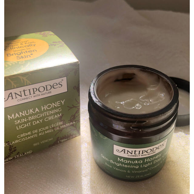 Cosme Kitchen(コスメキッチン)の1回使用【Antipodes】マヌカハニー ライトディクリーム　定価.6820円 コスメ/美容のスキンケア/基礎化粧品(フェイスクリーム)の商品写真