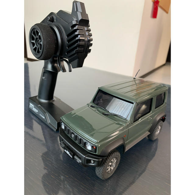 ミニッツ4x4  ジムニーシエラ　ジャングルグリーン　中古 エンタメ/ホビーのおもちゃ/ぬいぐるみ(ホビーラジコン)の商品写真