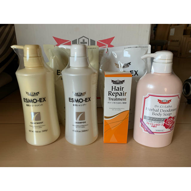 Dr.Ci Labo(ドクターシーラボ)のドクターシーラボ シャンプー トリートメント 6点セット コスメ/美容のヘアケア/スタイリング(シャンプー)の商品写真