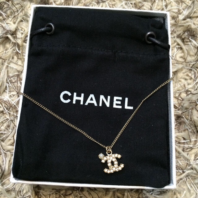 CHANEL(シャネル)のCHANEL♡ネックレス 美品 レディースのアクセサリー(ネックレス)の商品写真