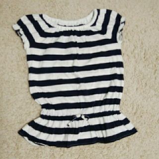 ギャップキッズ(GAP Kids)のGAP kids　トップス　女の子130㎝(Tシャツ/カットソー)