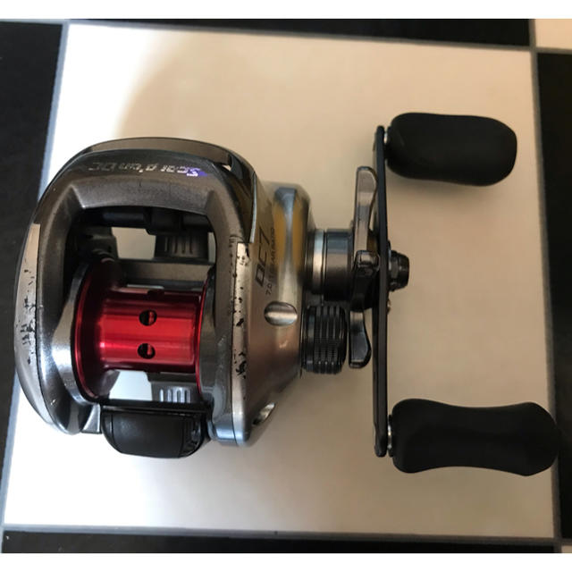 SHIMANO(シマノ)のシマノ　スコーピオンDC7　02706　ベイトリール スポーツ/アウトドアのフィッシング(リール)の商品写真