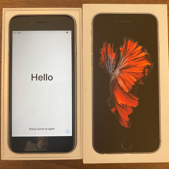 本体SIMフリーiPhone 6s Plus Space Gray 16 GB