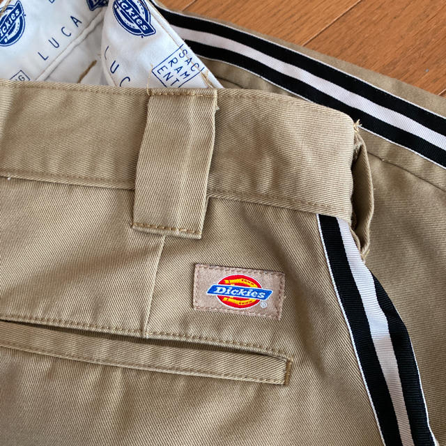 LUCA(ルカ)のDickies ディッキーズ ライン入りパンツ レディースのパンツ(カジュアルパンツ)の商品写真