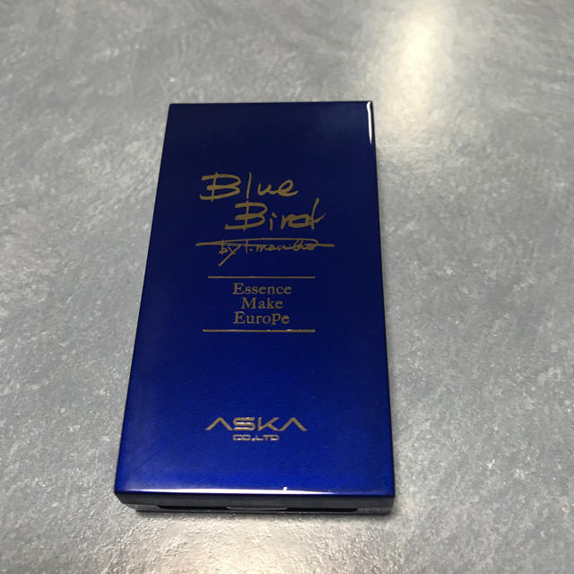 ASKA(アスカコーポレーション)の⭐️💝ASKA Blue bird メインカラー コスメ/美容のベースメイク/化粧品(アイシャドウ)の商品写真