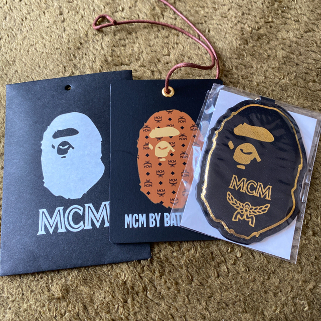 A BATHING APE(アベイシングエイプ)のMCM BAPE コラボ キーホルダー メンズのファッション小物(キーホルダー)の商品写真