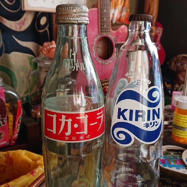 コカ・コーラ(コカコーラ)の昭和レトロ コーラ瓶 キリン瓶 1L エンタメ/ホビーのコレクション(その他)の商品写真