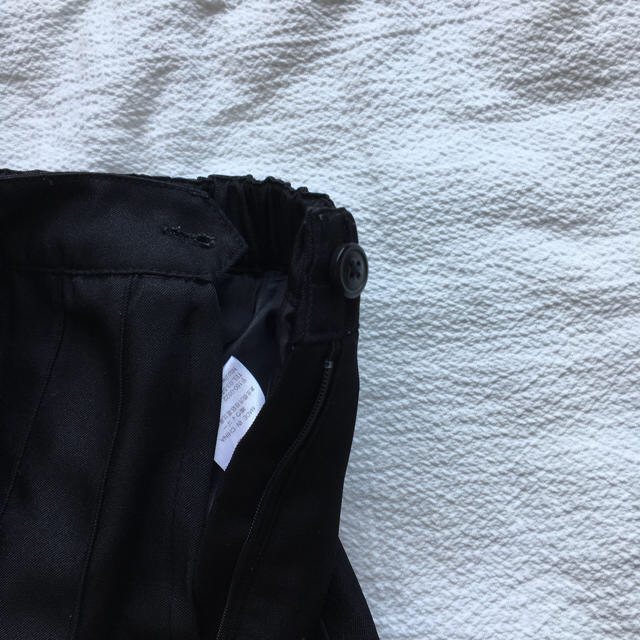 WEGO(ウィゴー)のプリーツスカート 黒  レディースのスカート(ひざ丈スカート)の商品写真