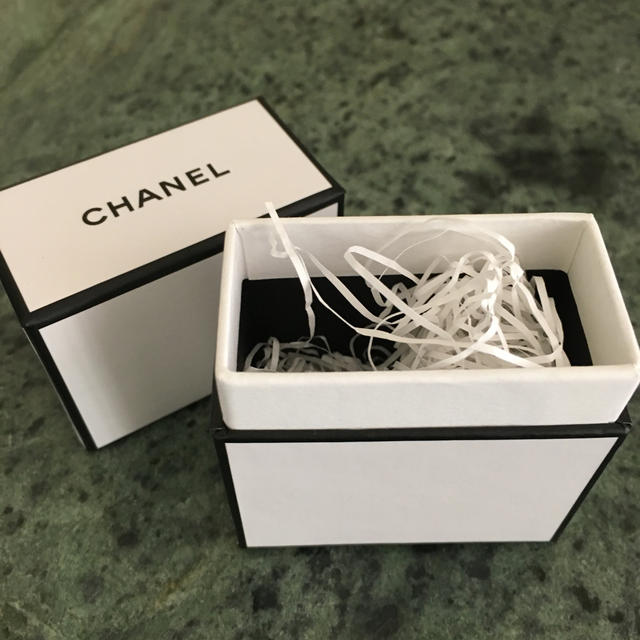 CHANEL(シャネル)のシャネル　リップ用空き箱 インテリア/住まい/日用品のインテリア小物(小物入れ)の商品写真
