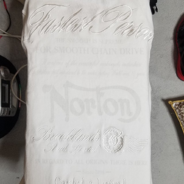 Norton(ノートン)のテレコ　VネックＴシャツ メンズのトップス(Tシャツ/カットソー(半袖/袖なし))の商品写真