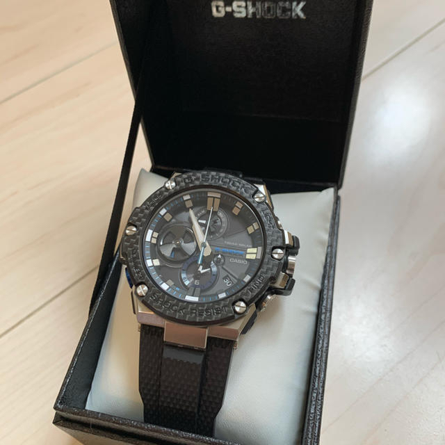 G-SHOCK(ジーショック)のG-SHOCK GST-B100XA1AJF メンズの時計(腕時計(アナログ))の商品写真