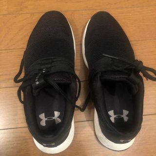 アンダーアーマー(UNDER ARMOUR)のアンダーアーマー　スニーカー　黒(スニーカー)