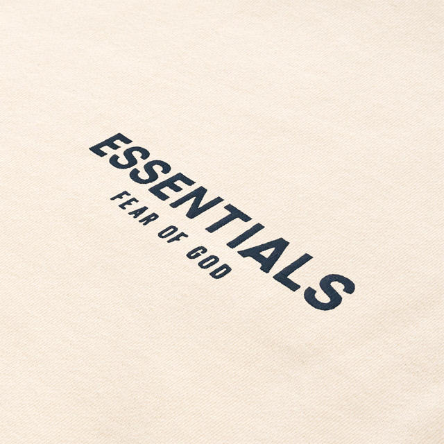 FEAR OF GOD(フィアオブゴッド)のFOG - Essentials 3M STARLOGO T-Shirt  メンズのトップス(Tシャツ/カットソー(半袖/袖なし))の商品写真