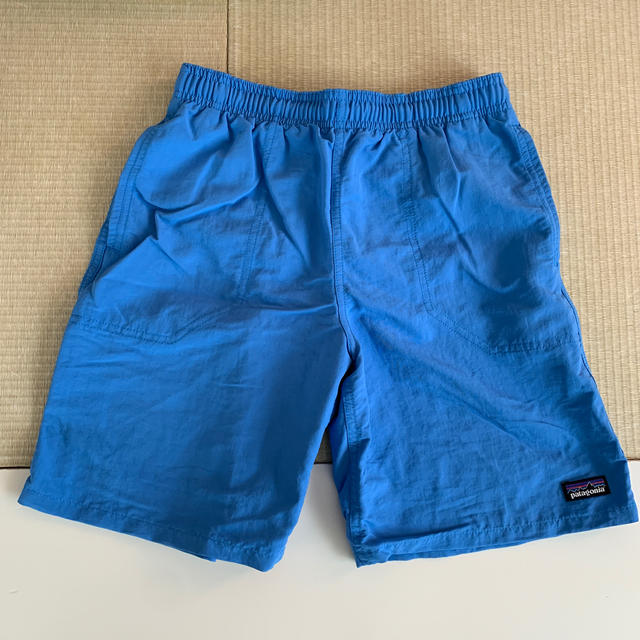 patagonia(パタゴニア)のPatagonia kidsバギーズショーツ キッズ/ベビー/マタニティのキッズ服男の子用(90cm~)(パンツ/スパッツ)の商品写真