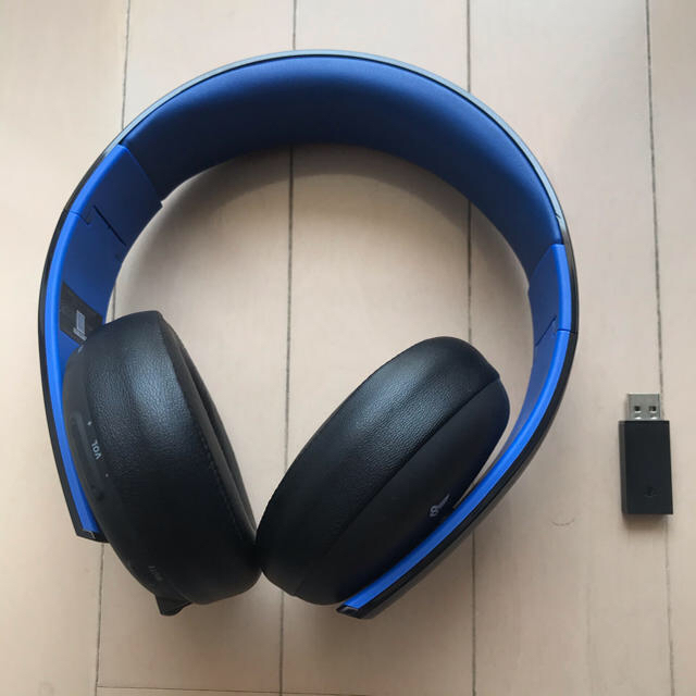 PS4 Gold Headset ヘッドセット