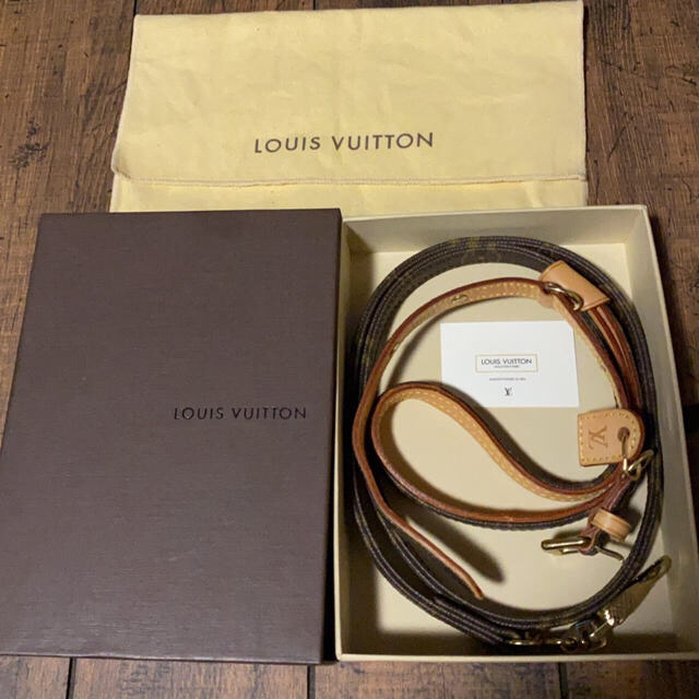 LOUIS VUITTON(ルイヴィトン)の小型犬･ルイヴィトン 首輪＆リードセット(美品 送料込) その他のペット用品(犬)の商品写真