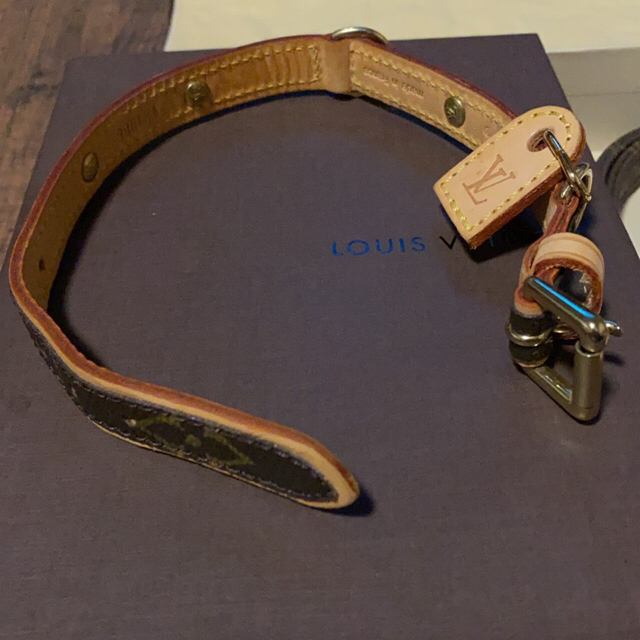 LOUIS VUITTON(ルイヴィトン)の小型犬･ルイヴィトン 首輪＆リードセット(美品 送料込) その他のペット用品(犬)の商品写真