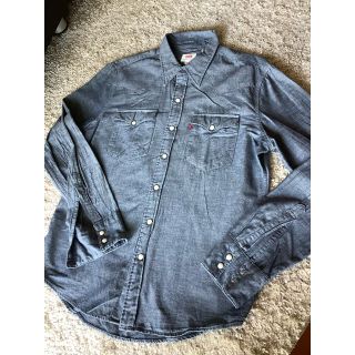 リーバイス(Levi's)のリーバイス Levi’s デニムシャツ（グレー）(シャツ)