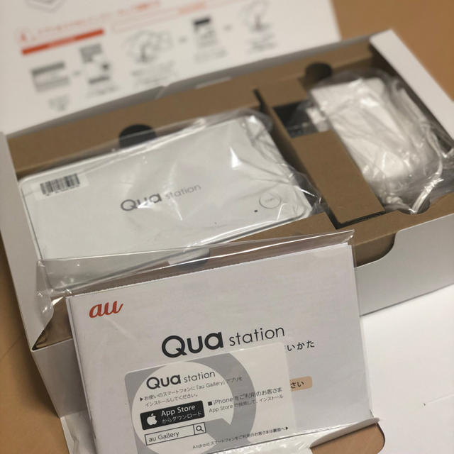 au(エーユー)のAU Qua Station 新品未使用 スマホ/家電/カメラのスマートフォン/携帯電話(その他)の商品写真