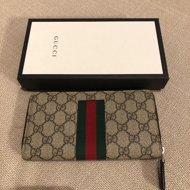 Gucci(グッチ)のGUCCI グッチ　長財布　408831 GGスプリーム　ラウンドファスナー レディースのファッション小物(財布)の商品写真