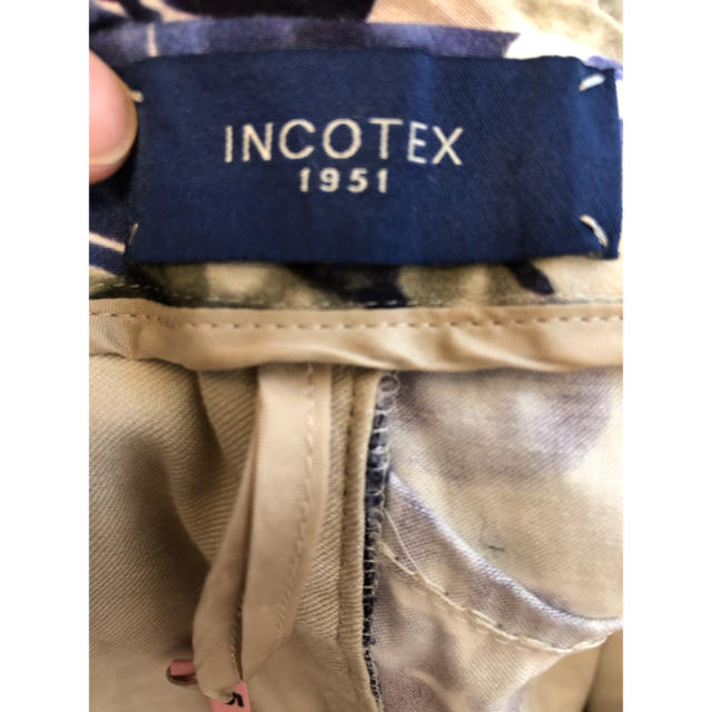 INCOTEX(インコテックス)の美品　雑誌掲載商品　インコテックス　パンツ レディースのパンツ(クロップドパンツ)の商品写真