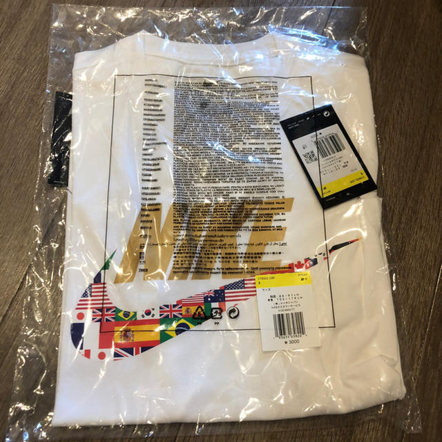 NIKE(ナイキ)のナイキ Tシャツ S ホワイト メンズのトップス(Tシャツ/カットソー(半袖/袖なし))の商品写真