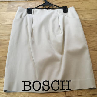 ボッシュ(BOSCH)のスカート(ひざ丈スカート)