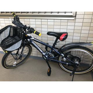 ブリヂストン(BRIDGESTONE)のブリヂストン　子供キッズ自転車　20インチ　ヘルメットおまけします(自転車本体)