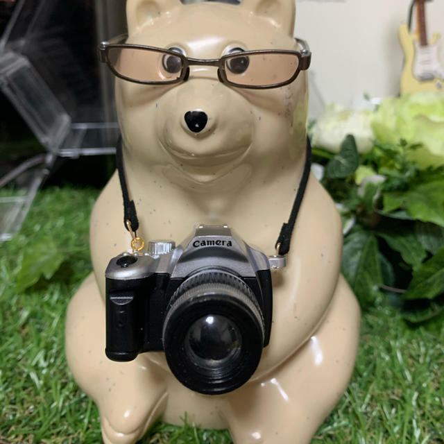 ミニチュアカメラ（銀×黒） ハンドメイドのおもちゃ(ミニチュア)の商品写真