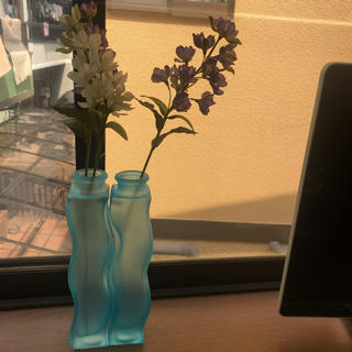 イケア(IKEA)のIKEAフラワーベース 水色花瓶(花瓶)