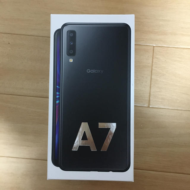 Galaxy A7スマートフォン本体