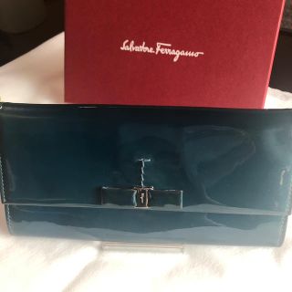 フェラガモ(Ferragamo)のフェラガモ長財布(財布)