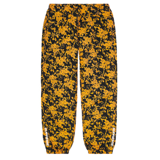 シュプリーム(Supreme)のM Supreme Warm up Pant black floral(ワークパンツ/カーゴパンツ)