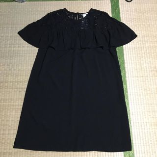 エイチアンドエム(H&M)のレースワンピース(ひざ丈ワンピース)